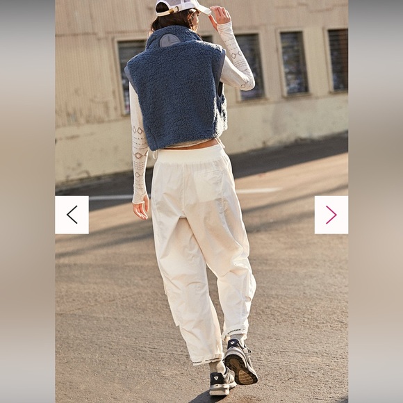 Free people mesmerize me solid pants - Picture 2 of 5